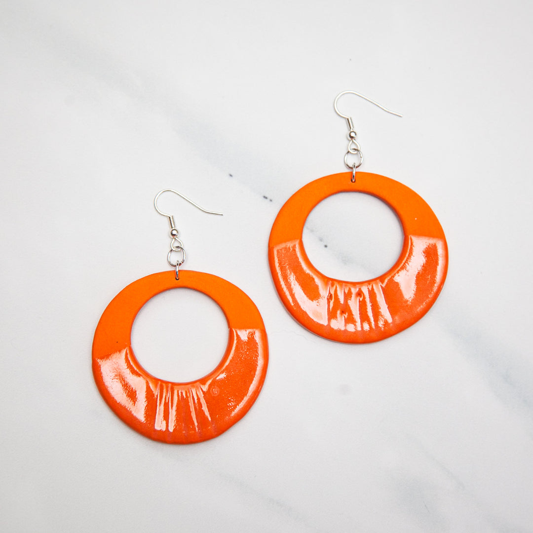 Retro Groovy Hoop Earrings 🧡