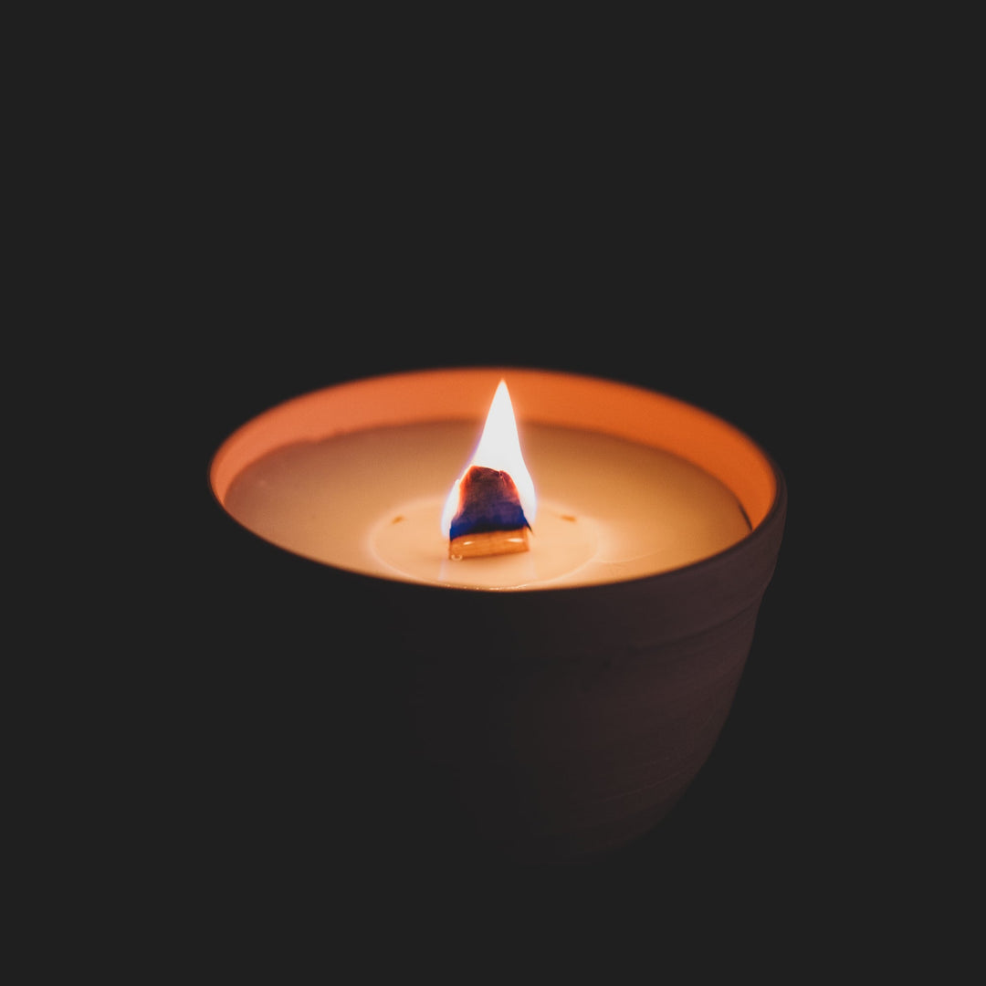 Candle / Clove - Melike Carr